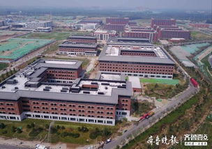 航拍見證奇跡 山東第一醫(yī)科大學(xué)濟南校區(qū)一年建成，建筑物電力系統(tǒng)安裝完成